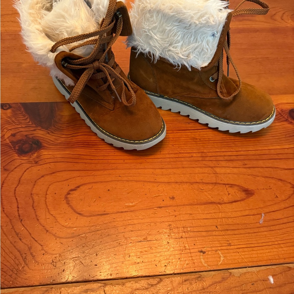 Brown Suede Fur-Lined Boots - Picture 2 of 3